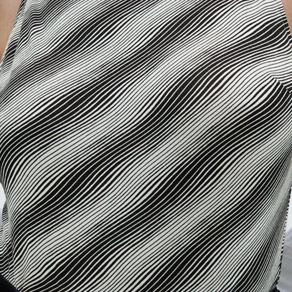 Everlane high neck cami Large black and canvas 90s tank EUC summer - Picture 4 of 4